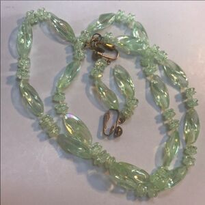 Vintage Jewelry BeadGlass Necklace & Matching Clip-On Earrings